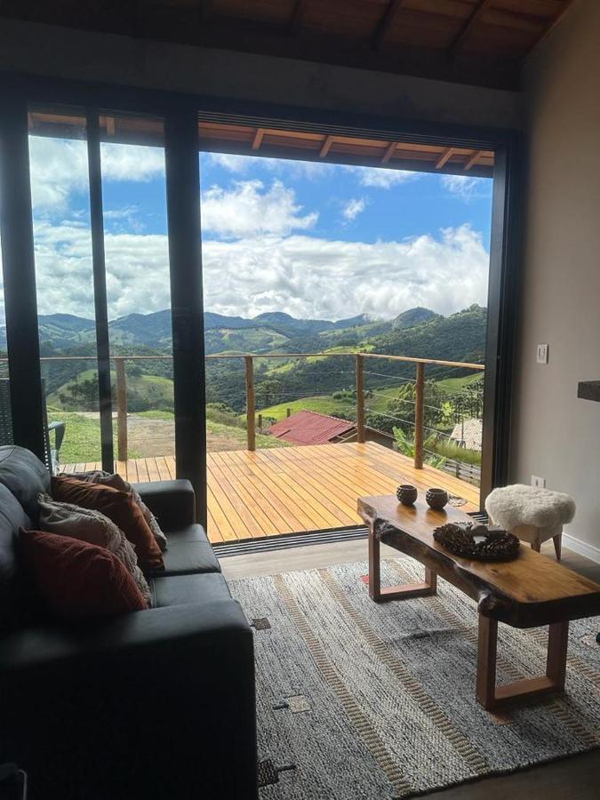 Villa Chale Oliva E Chale Salvia, Charmosos E Com Vista Da Mantiqueira Gonçalves Exterior foto